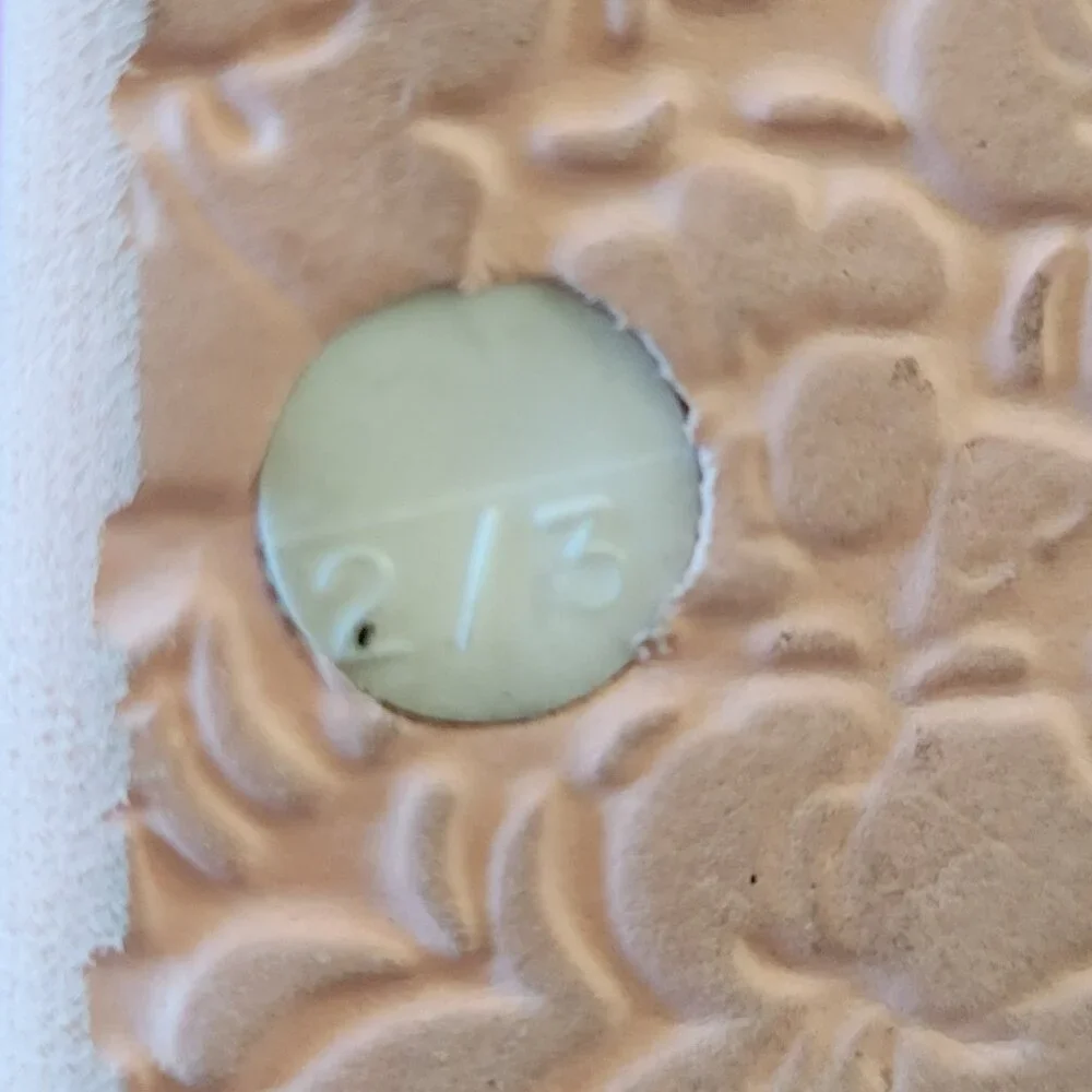 Girl's Roxy Flip Flops - Picture 4 of 4